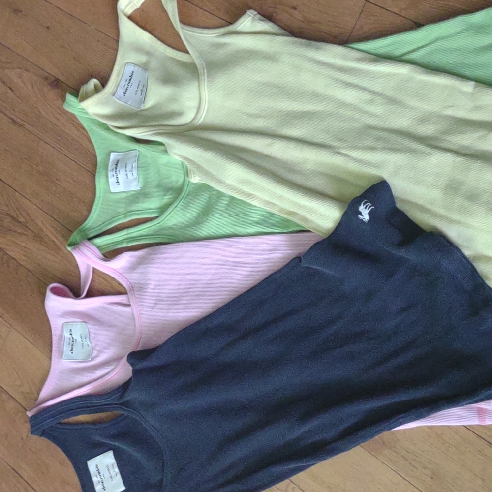 Abercrombie kids tank tops